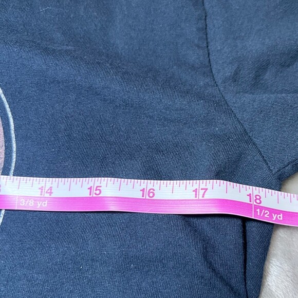 Chicago North American Tour Mens Medium 2021 Graphic T Shirt Blue Music Concert - Picture 10 of 11